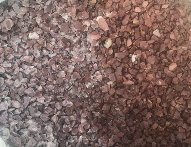 Каменная крошка кварцит малиновый фракция 5-20 мм